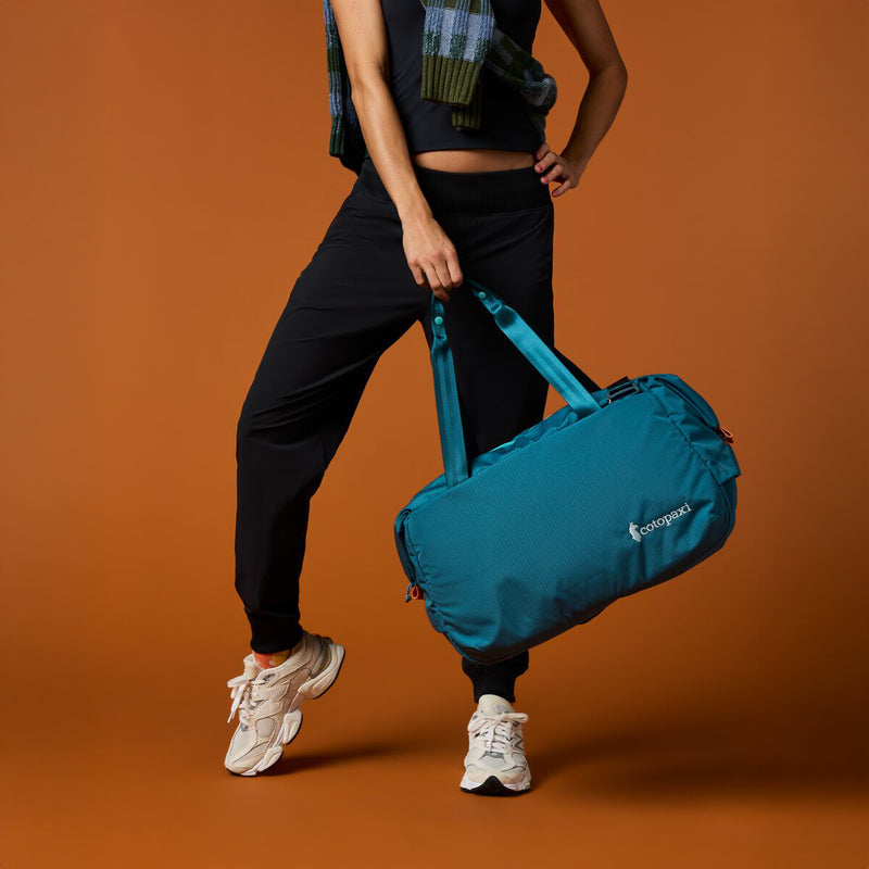 Viaje 35L Travel Duffel