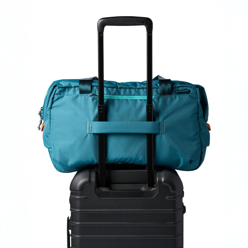Viaje 35L Travel Duffel