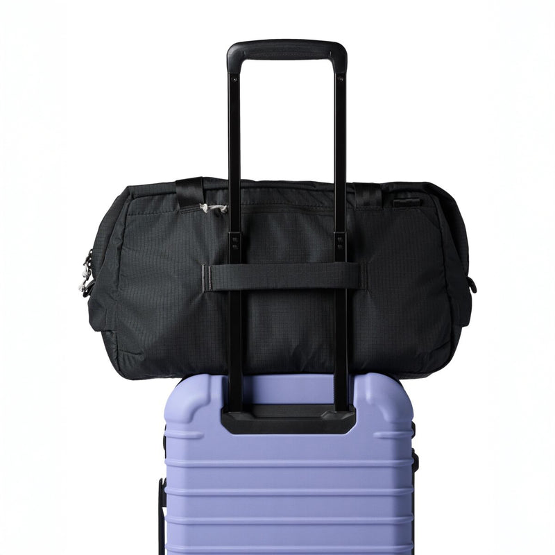 Viaje 35L Travel Duffel