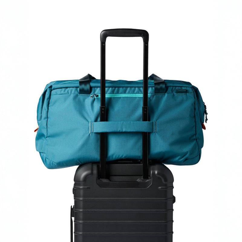 Viaje 45L Travel Duffel