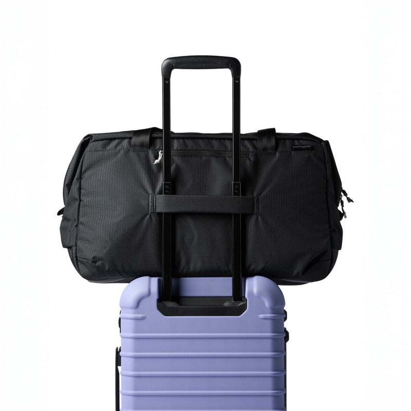 Viaje 45L Travel Duffel
