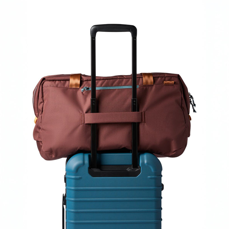Viaje 45L Travel Duffel