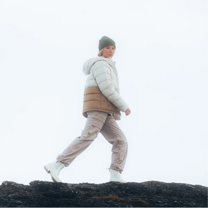 Fuego Max Down Hooded Jacket - Womens