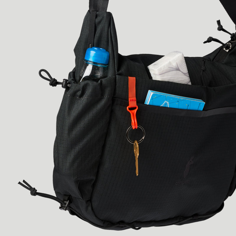 Viaje 12L Shoulder Bag