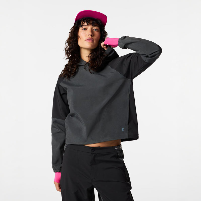 Adelante Hoodie - Womens